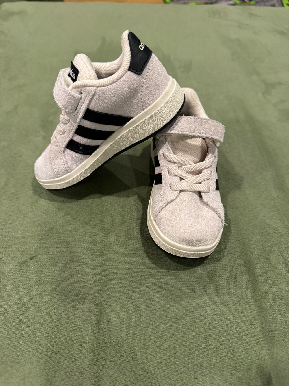 Adidas Kids Grand Court 2000s Suede Sneakers